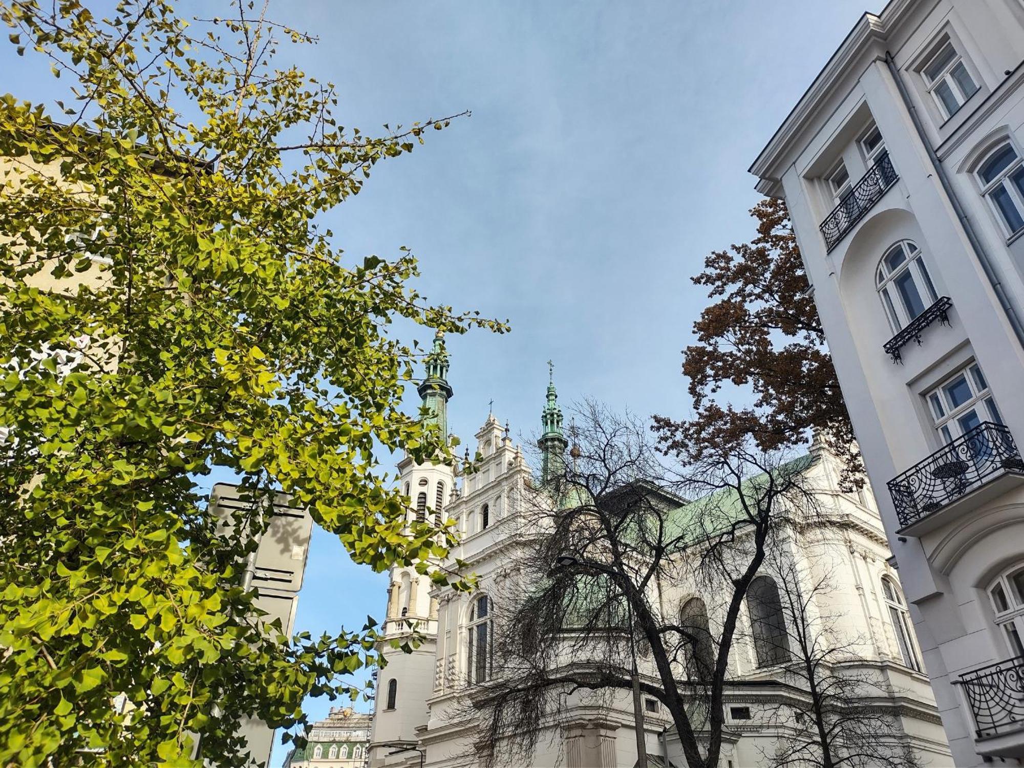 Day & Night By Cooee Apartments Warsaw Exterior photo